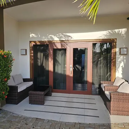 Eagle Beach Cozy Condo